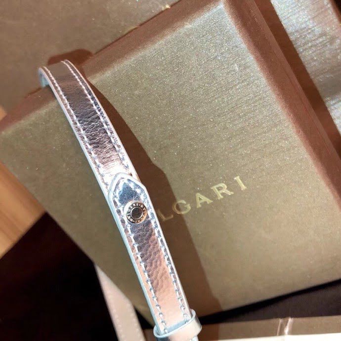 Bvlgari飾品 寶格麗銀色真皮頸鏈手鏈通用款 經典黑白琺瑯蛇頭扣環  zgbq3146